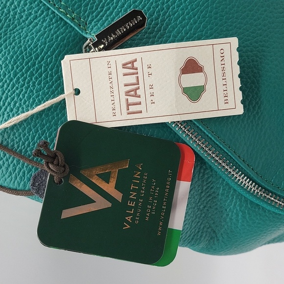 2188- Valentina Women’s Backpack Made In Italy NWT - Picture 5 of 13